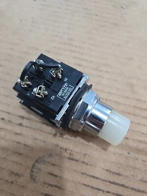 Cutler-Hammer 10250T/91000T/E34 White Push Button Start Contact Block Assembly - Image 1 of 2