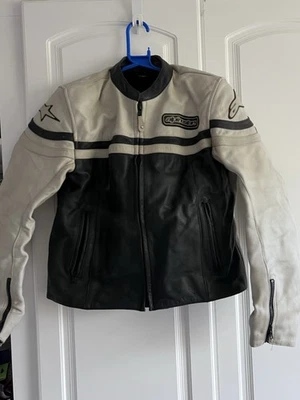 Alpinestars Stella Motorcycle Jacket Womens UK 14 / EU 46 Leather Black & Grey - Image 1 of 4