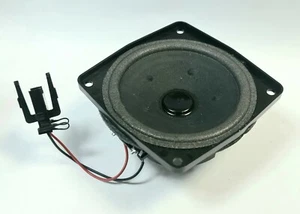 NEW OLD STOCK JAGUAR XJ40 XJ6 DAIMLER EARLY DOOR HEELBOARD LOUDSPEAKER SQUARE - Picture 1 of 5