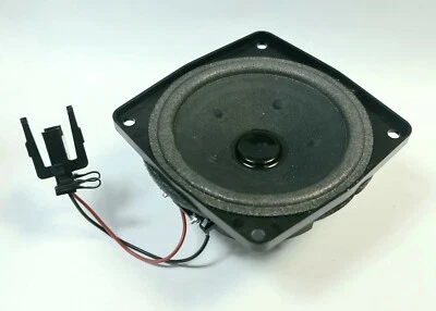 NEW OLD STOCK JAGUAR XJ40 XJ6 DAIMLER  EARLY DOOR HEELBOARD LOUDSPEAKER SQUARE  - Image 1 of 4