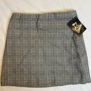 Art Class Girls Pull-On Plaid MiniSkirt Size M/8 Black And Cream - Picture 1 of 6