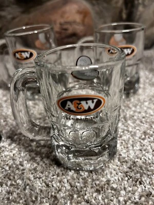 Набор из 7 винтажных 3-дюймовых стеклянных кружек A&W Papa Burger с овальным логотипом Root Beer Mini Baby - Изображение 1 из 4