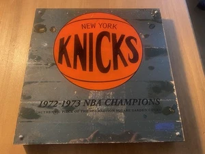 New York KNICKS IN THE PAINT 1972-1973 NBA Champs MSG Floor Court STEINER COA!! - Bild 1 von 9