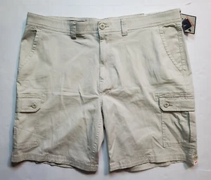 St John's Bay Shorts Men's Size 44 Stretch Performance Comfort Stretch Beige NWT - Picture 1 of 11