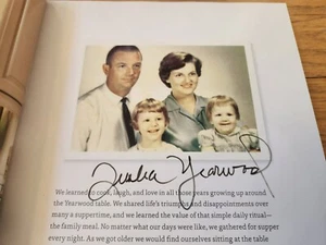 Trisha Yearwood SIGNED Trisha's Table Recipes For A Balanced Life Soft Cover COA - Picture 1 of 5