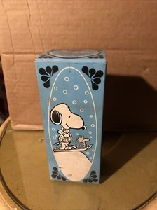Vintage Avon Snoopy's Ski Team Bubble Bath w/Box 1974 Woodstock Skiing - Picture 1 of 12