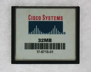 Cisco 17-6715-01 Systèmes 32MB Flash Carte pour C2600 Séries Routeur - Zdjęcie 1 z 1