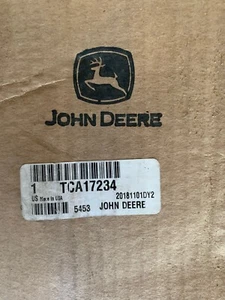 New OEM John Deere TCA17234 FILTER HEAD - Picture 1 of 2