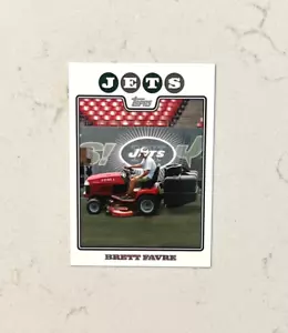 2008 Topps NFL Football Brett Favre #105 New York Jets /500 Tractor Lawn Mower - Picture 1 of 2