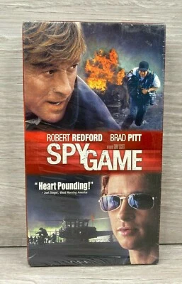 Spy Game (VHS 2002 Rated R) Brad Pitt Robert Redford Action Thriller Brand New - Image 1 of 4