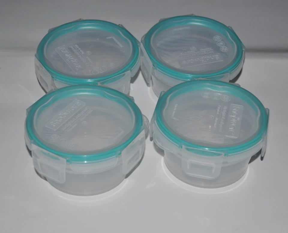 Snapware Plastic Food Storage Container 1.2 Cup (Round) 4 Pack - Image 1 of 1