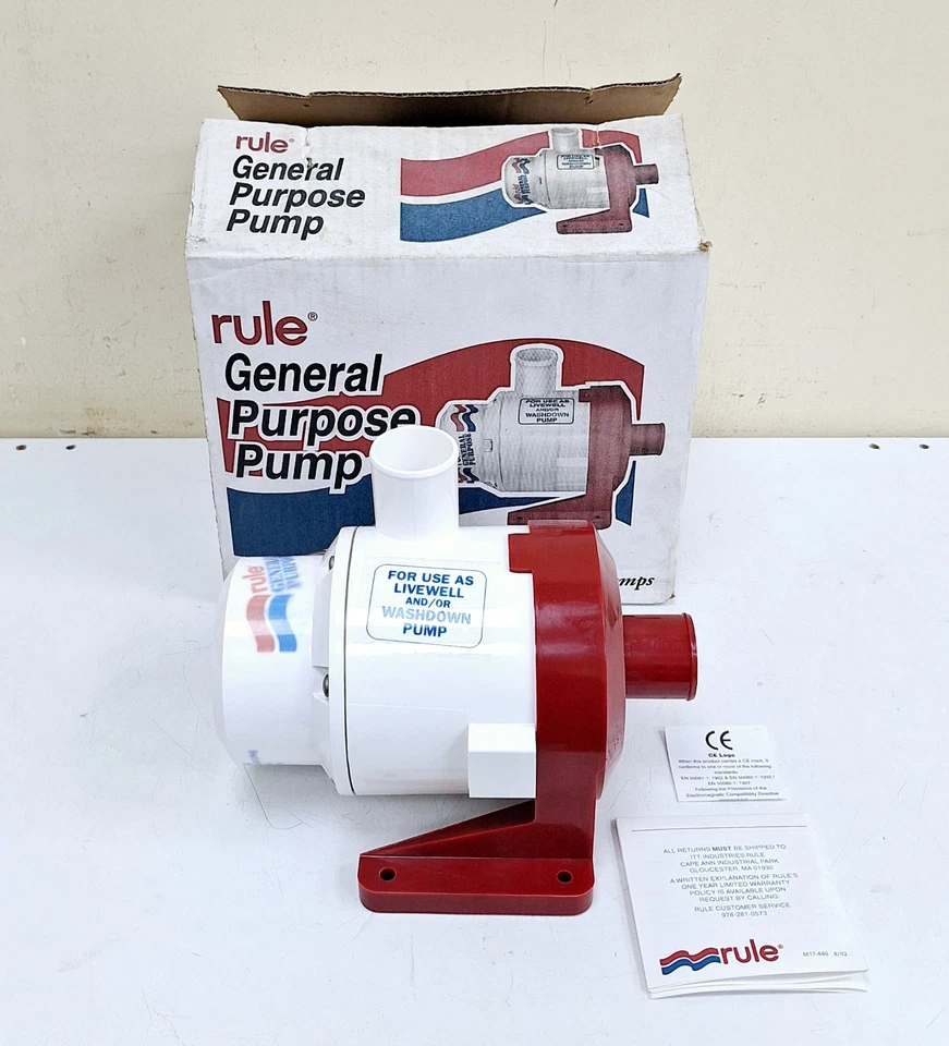 Bomba de uso general ITT Rule modelo 17A / 3800 GPH / 14380 LPH 12V Foto 1 de 4