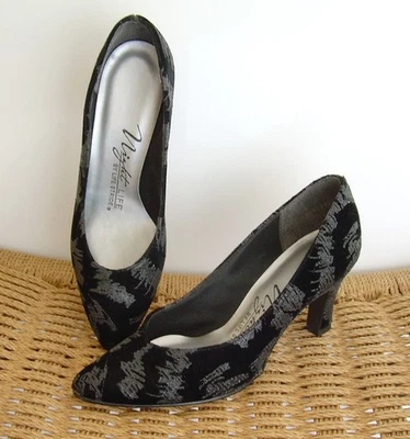 BOMBAS LIFE STRIDE "NIGHT LIFE" TERCIOPELO NEGRO ~ PATRÓN BRILLANTE ~ TALLA 7M ~ USADAS UNA VEZ Foto 1 de 4