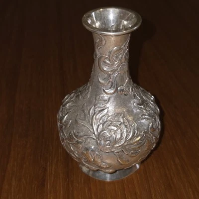 EXCELENTE JARRÓN ANTIGUO CHINO PLATA MARCADO FLORAL Foto 1 de 4