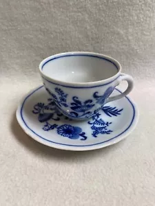 Tazza da tè e piattino vintage cipolla blu - Foto 1 di 7