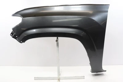 Toyota Tacoma 2016-2023 guardabarros Rh Rc5z-16005-a Foto 1 de 4