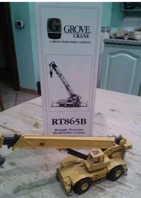NZG 1:55 Grove RT865B Art.394 | Hydraulic Rough Terrain Crane | Rare Model - Immagine 1 di 4
