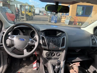 CD-PLAYER Ford Focus 3 Wagon 2013 2019793 - Bild 1 von 3