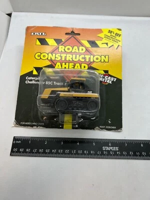 1995 Ertl Road Construction Caterpillar Challenger Tractor 85C Die cast 1/64 - Image 1 of 4