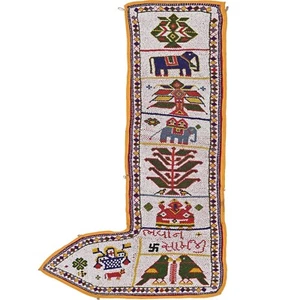 Indian Pearl Textile, hand embroidered door decor, Bandhanwal, home furniture - Picture 1 of 7