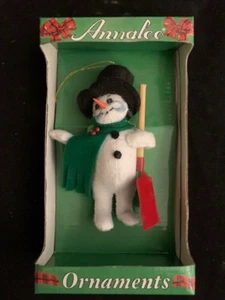 Annalee 4" traditioneller Schneemann Weihnachtsschmuck mit Etikett 701711 NEU IN BOX 2011 - Bild 1 von 3