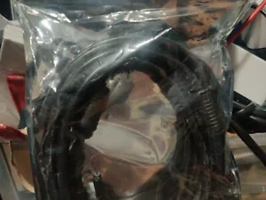 Cable Matters Gold Plated DVI-D Dual Link Cable With Ferrites 15 Feet - Picture 1 of 5