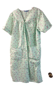 Dream Crest Women's L Aqua Seersucker Snap-Front Pockets House Coat Robe NEW - Picture 1 of 7