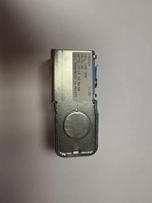 Emerson 12 Watt Class F Junction Box Coil 24V 057341 - Image 1 of 3