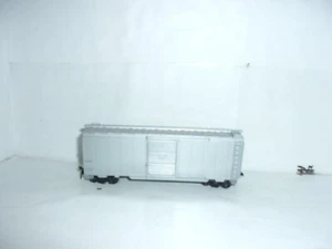 D6  (HO)  Hobblyline  40' Box Car Undecorated - Picture 1 of 6