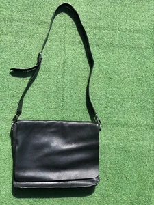 Marks And Spencer Men’s Luxury Genuine Leather Cross Body Messenger Bag - Picture 1 of 12