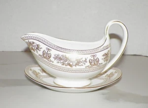 WEDGWOOD GOLD COLUMBIA WHITE & GOLD GRAVY BOAT & UNDERPLATE - Picture 1 of 8