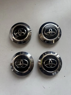 16 17 18 19 20 21 Toyota Land Cruiser OEM Wheel Center Cap 4260B-60370 75195 - Image 1 of 2