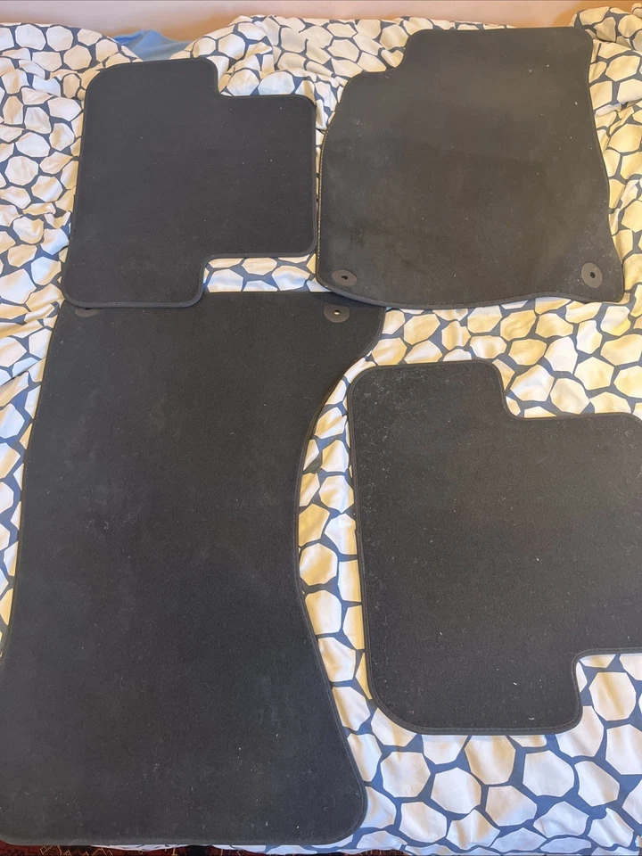 Full Set AUDI A4 S4 B8 EM HI Limosine ECE OEM Floor Mats Carpet Black 2009-2016 Foto 1 de 1