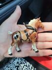 Vtg Hagen-Renaker Miniature Porcelain Figurine Draft Horse In Harness Gold Bobs