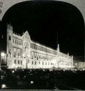 Keystone Stereoview the National Palace, Mexico City From 600/1200 Card Set #82 - Picture 1 of 3