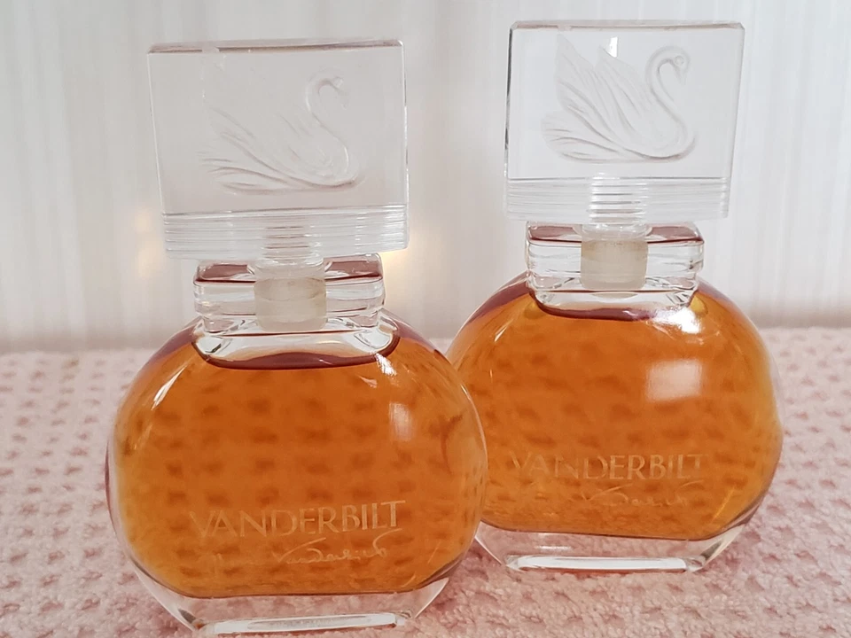 Lote de 2 botellas de vidrio con tapón Gloria Vanderbilt 1,0 oz / 30 ml EDT Splash Foto 1 de 1