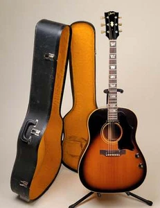 1968 Gibson J-160E Sunburst - Picture 1 of 11