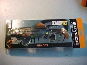 NUEVO Señuelo Savage Gear 3D Sucker 9" de hundimiento lento suave cebo muskie caballo rojo - Imagen 1 de 10