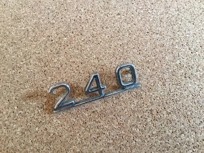 JAGUAR 240 Boot badge. VGC. - Image 1 of 3