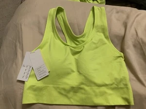 NEW All In Motion Seamless Racer Midline Sports Bra Lime Green Size Small - Picture 1 of 3