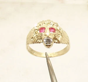Size 8 Men's Lion Head Ring Ruby Eyes Real Solid 10K Yellow Gold - Picture 1 of 5