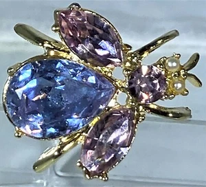 Vintage Blue and Lavender Crystal Faux Pearl Gold Tone Bee Brooch - Picture 1 of 4