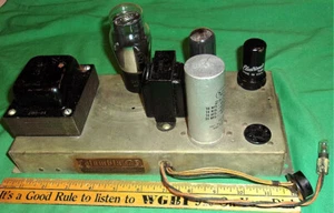 Uncommon COLUMBIA type T1 Tube Amp (1-6V6GT, 80, 6SF5) Pwrs UP! Clean!Hi FiAudio - Picture 1 of 8