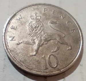 10 neue Pence 1975 GB UK Münze British Penny Elizabeth II Löwe - Bild 1 von 2