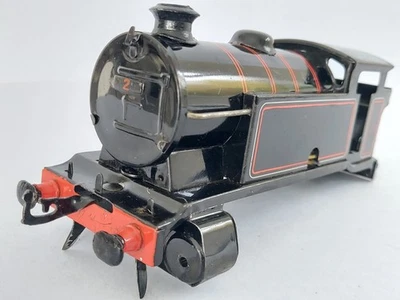 O Gauge HORNBY TRAINS - Type 40 Clockwork Locomotive Body in B.R. Black - Image 1 of 4