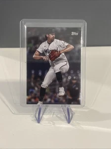 2025 Topps Update Cal Quantrill #US191 True Photo Variation SSP Marlins - Picture 1 of 6