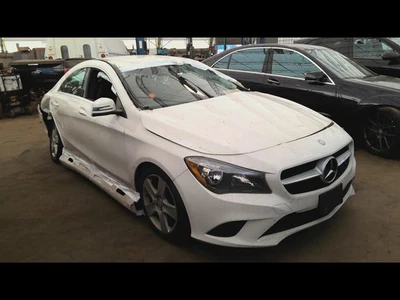 Motor condensador de CA 246 tipo B250 compatible con 13-19 MERCEDES CLASE B 6795056 Foto 1 de 4