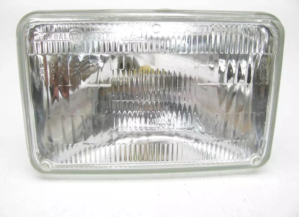 GE H4651 Halogen Headlights High Beam - Image 1 of 1
