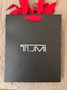 Tumi Bolsa de Compras Grande Papel de Comestibles Organizador de Regalo Negro 10 X 12 X 5 - Imagen 1 de 3