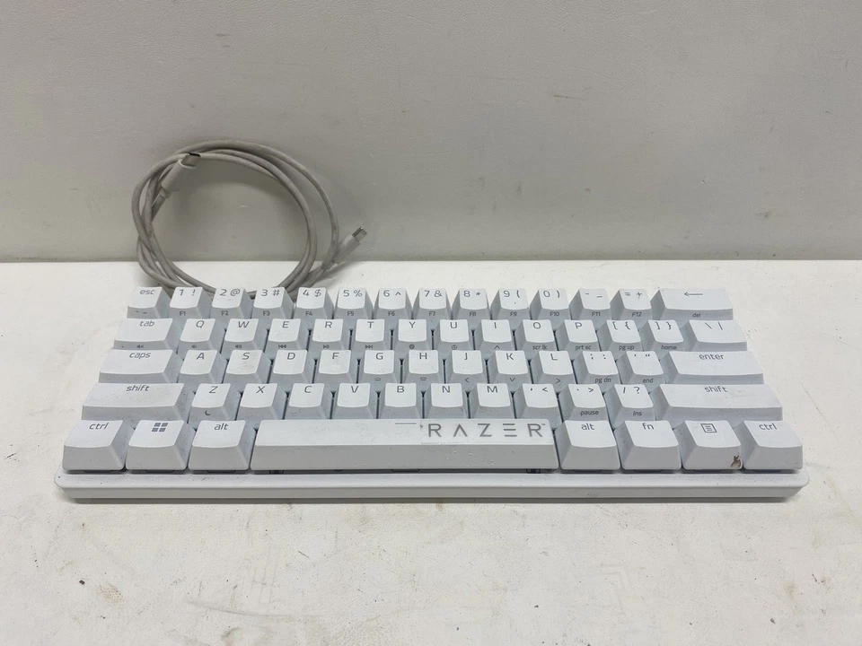 Razer RZ03-0339 Mini Keyboard - Image 1 of 1